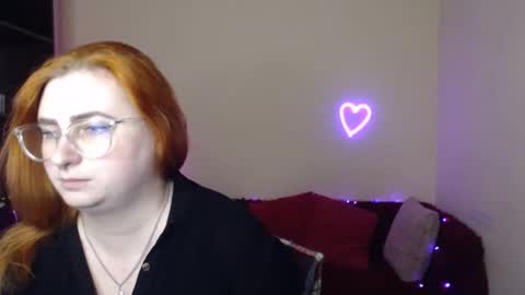 Alicia online show from 12/22/25, 06:21