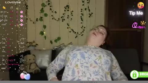 Alicia online show from 04/18/26, 11:25