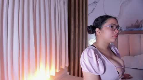 LUNA online show from 05/17/26, 10:22