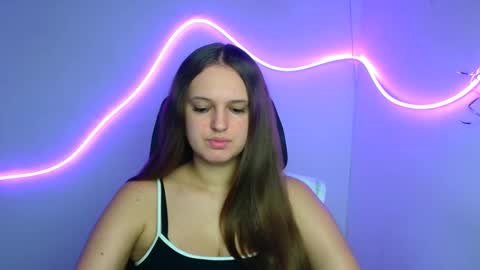 Snapshot of alicie_dream_ chatting on 09/26/25, 11:14 Alicie online show from 09/26/25, 11:14