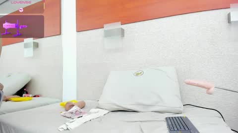 im tutti online show from 01/29/25, 05:30