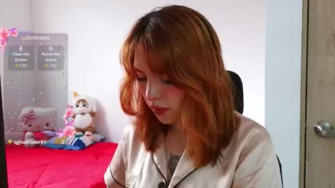 Snapshot of aliciia_23 chatting on 02/27/26, 10:10 aliciia_23 online show from 02/27/26, 10:10