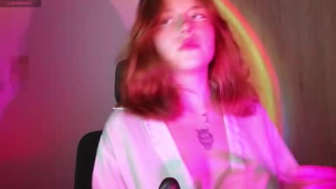 aliciia_23 online show from 03/25/26, 03:34