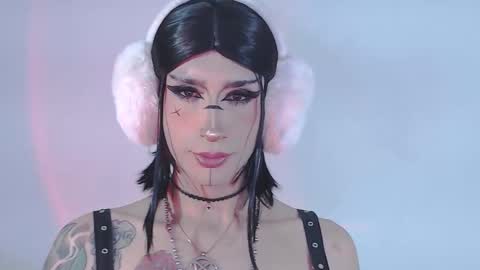    online show from 05/15/26, 11:23