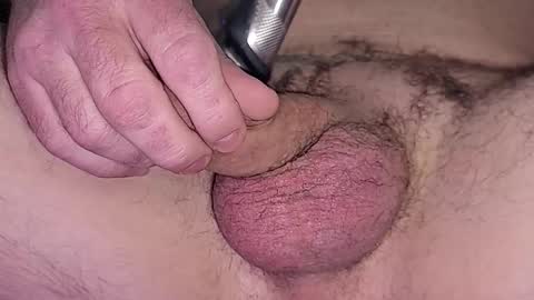 Doll Destroyer online show from 12/15/25, 06:12