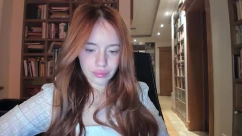 Snapshot of aliensi chatting on 02/25/26, 07:45 aliensi online show from 02/25/26, 07:45