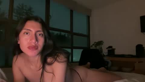 Aliensuppstar online show from 01/15/26, 03:00