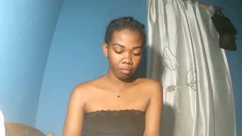 alihane21 online show from 02/12/26, 03:29