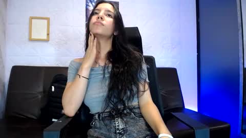 Alice online show from 03/09/25, 01:25