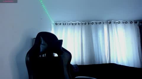 aliice_walker_ online show from 02/02/26, 03:00