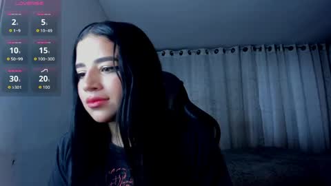 Snapshot of aliice_walker_ chatting on 06/05/26, 10:59 aliice_walker_ online show from 06/05/26, 10:59