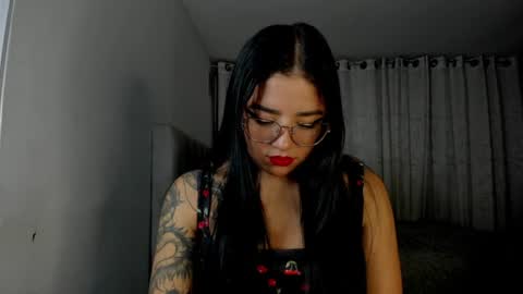 Snapshot of aliice_walker_ chatting on 07/23/26, 01:58 aliice_walker_ online show from 07/23/26, 01:58