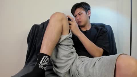 Snapshot of alikuskya chatting on 07/26/26, 01:58 Dan online show from 07/26/26, 01:58