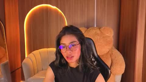 alina_b_ online show from 02/14/26, 01:08