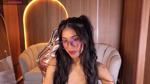 alina_b_ online show from 02/27/26, 08:31