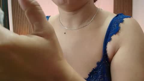 Snapshot of alina_martinelli chatting on 01/16/26, 12:31 Alina online show from 01/16/26, 12:31