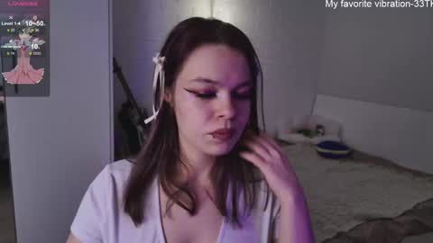 Snapshot of alinabae chatting on 01/16/25, 03:46 Alina and Ben online show from 01/16/25, 03:46