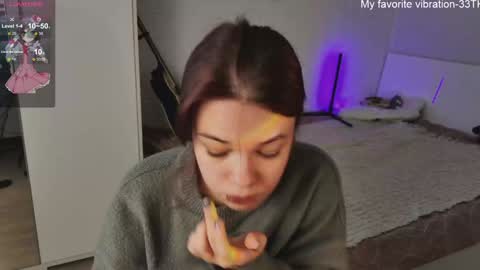 Snapshot of alinabae chatting on 01/20/25, 12:28 Alina and Ben online show from 01/20/25, 12:28