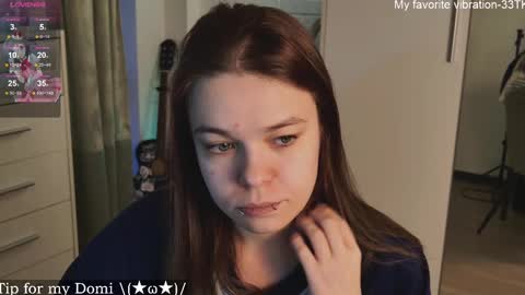 Snapshot of alinabae chatting on 02/23/25, 03:29 Alina and Ben online show from 02/23/25, 03:29