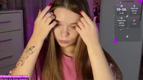 Snapshot of alinabae chatting on 09/22/25, 08:11 Alina and Ben online show from 09/22/25, 08:11