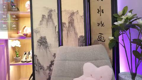 Snapshot of alinabennet chatting on 07/14/26, 11:38 Alina Bennet online show from 07/14/26, 11:38
