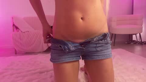 alinaluxx online show from 07/15/26, 07:41