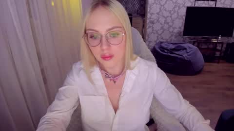 alinaocean online show from 05/30/26, 06:16