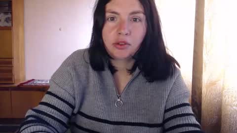 Snapshot of alinaxjames chatting on 04/23/26, 12:29 AlinaxJames online show from 04/23/26, 12:29