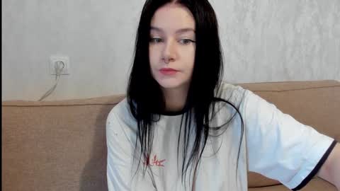 Aline Greeeen online show from 12/02/24, 04:09