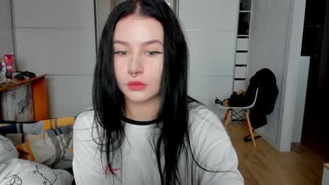 Aline Greeeen online show from 12/10/24, 05:17