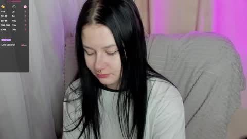 Aline Greeeen online show from 02/05/25, 04:58