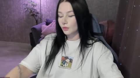 Aline Greeeen online show from 10/23/25, 11:20