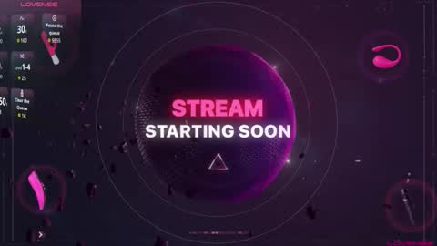 Snapshot of alinemariax chatting on 10/14/25, 04:13 Aline online show from 10/14/25, 04:13