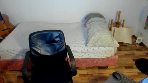 AliotTwink online show from 01/10/26, 03:41