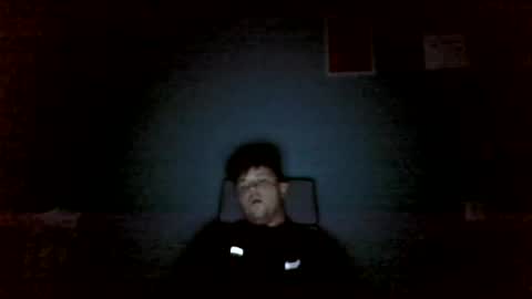 Snapshot of aliprcalica1 chatting on 06/11/26, 12:32 Chris online show from 06/11/26, 12:32