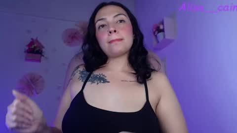 Snapshot of alisa__cain chatting on 05/31/26, 08:43 Alejandra online show from 05/31/26, 08:43