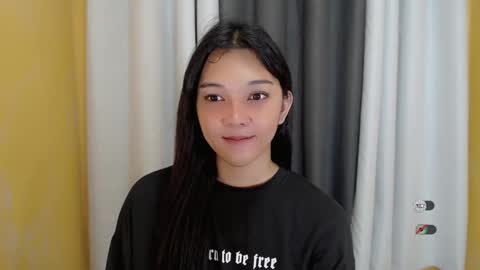 Snapshot of alisa_kiss_ chatting on 01/19/25, 01:33 Shanti xhey online show from 01/19/25, 01:33
