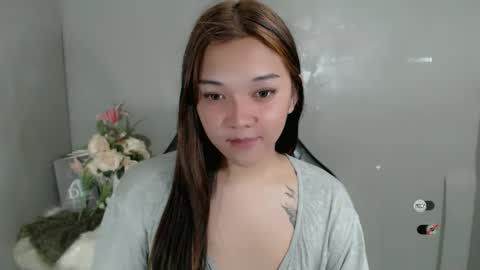 Snapshot of alisa_kiss_ chatting on 02/04/25, 07:51 Shanti xhey online show from 02/04/25, 07:51