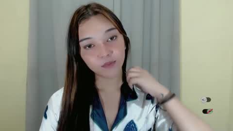 Snapshot of alisa_kiss_ chatting on 02/14/25, 01:18 Shanti xhey online show from 02/14/25, 01:18