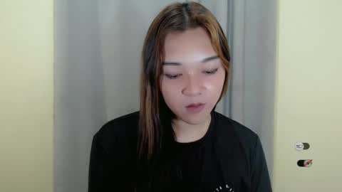 Snapshot of alisa_kiss_ chatting on 02/17/25, 10:36 Shanti xhey online show from 02/17/25, 10:36