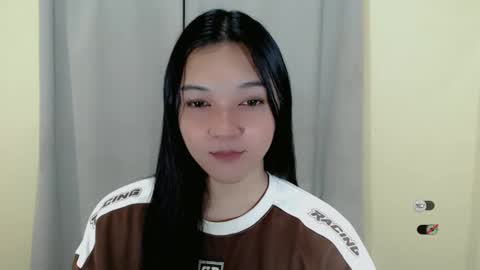 Snapshot of alisa_kiss_ chatting on 03/02/25, 06:16 Shanti xhey online show from 03/02/25, 06:16
