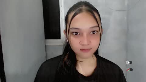 Shanti xhey online show from 10/25/25, 07:19