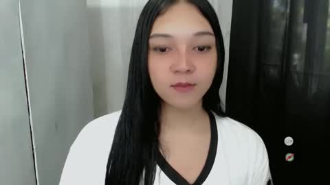 Shanti xhey online show from 11/19/25, 04:01