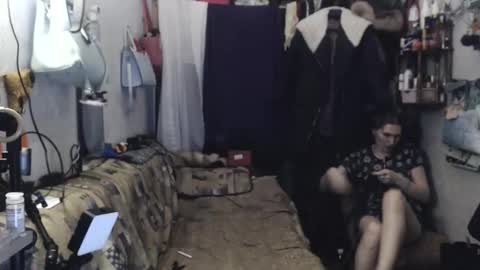 Alisa  Marta liska  online show from 11/12/25, 08:30