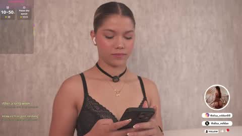     online show from 09/19/25, 02:29