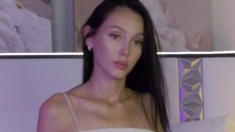Snapshot of alisa_tiny chatting on 07/05/26, 04:07 Stefa online show from 07/05/26, 04:07