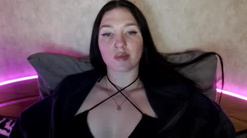 alisaadoll online show from 11/26/25, 01:23