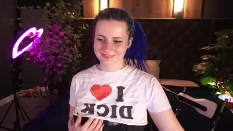 alisagrace online show from 03/26/26, 08:47