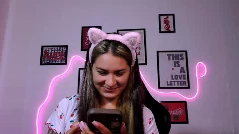 Alisa online show from 06/19/26, 02:21