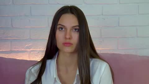 AlisaVersailles online show from 09/28/25, 04:12